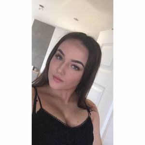 Meet your Posher, Katrín maría